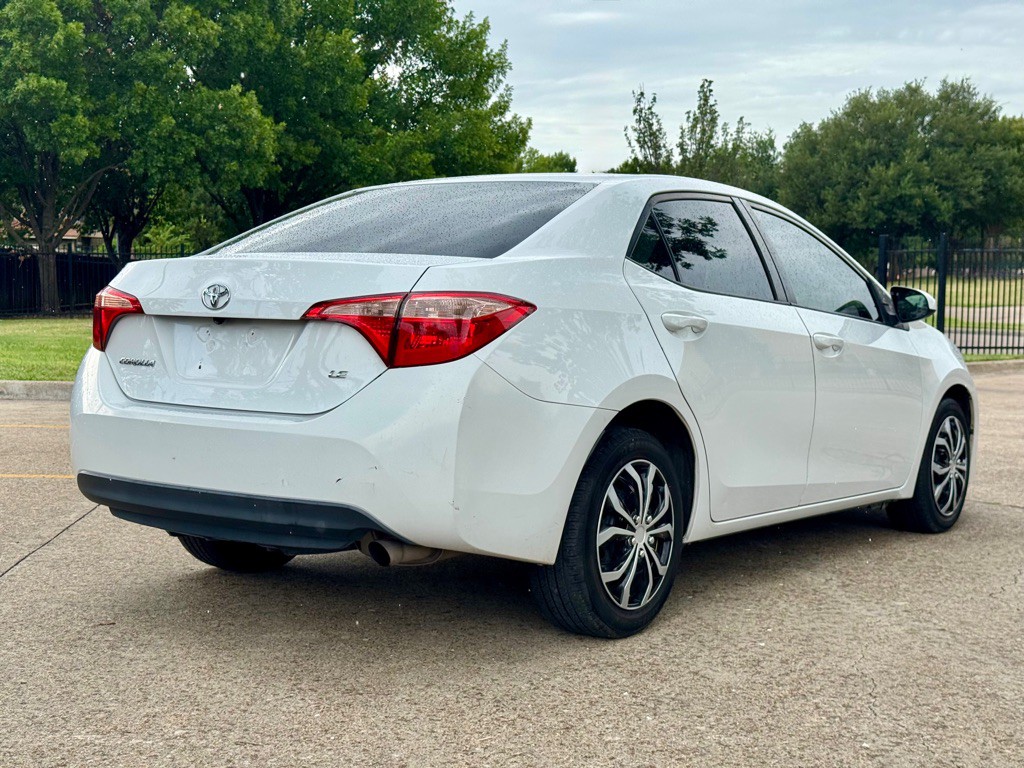 2018 Toyota Corolla Image 3