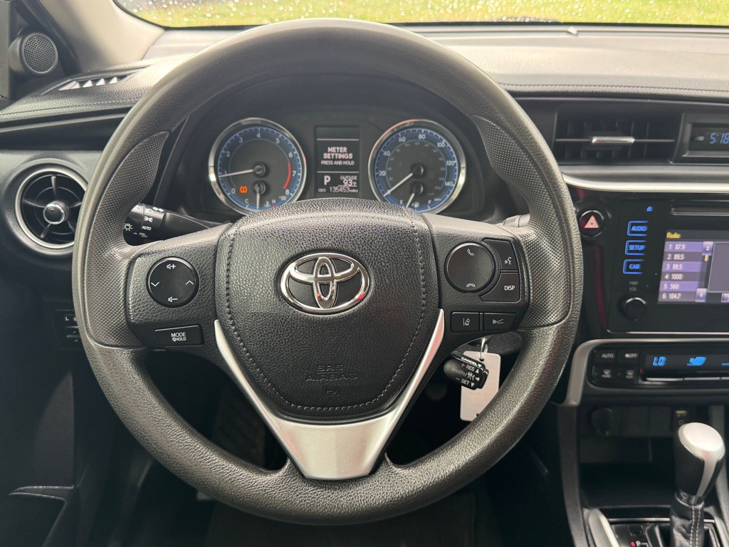 2018 Toyota Corolla Image 9