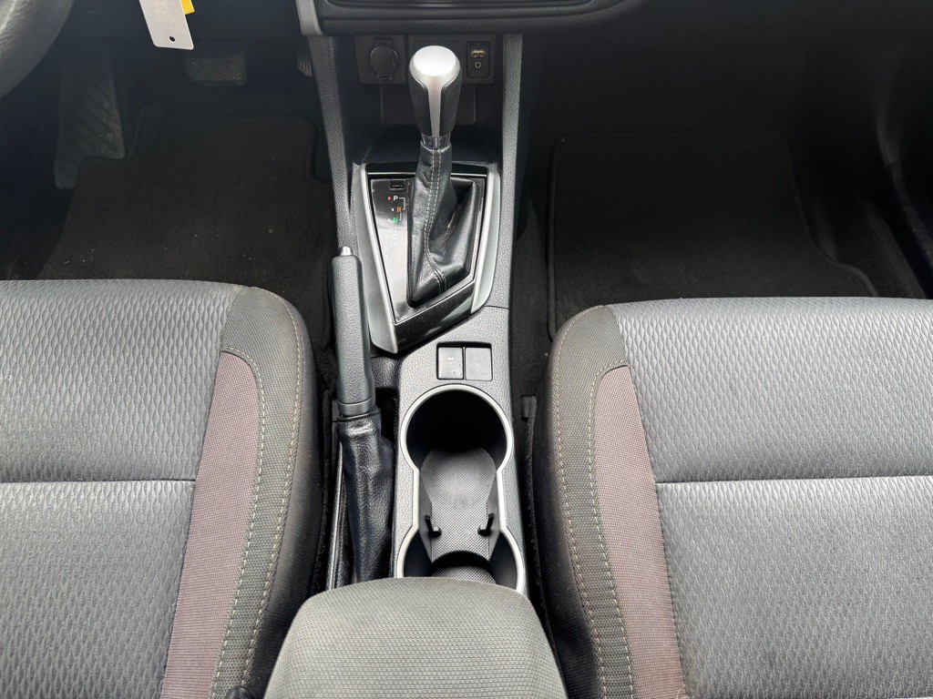 2018 Toyota Corolla Image 16
