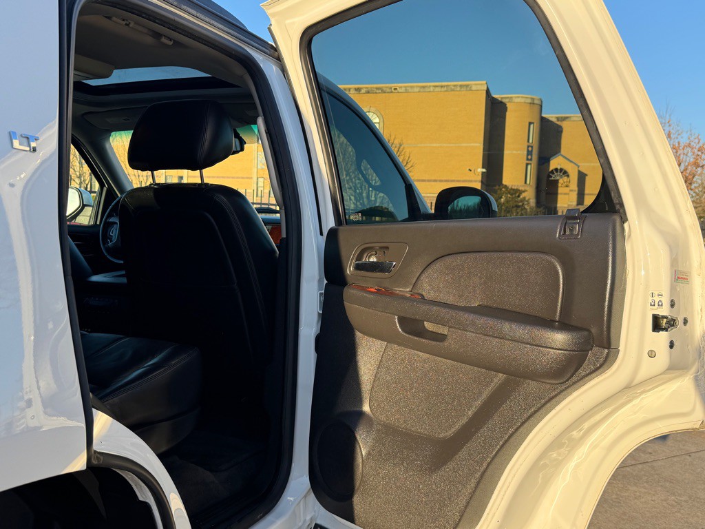 2013 Chevrolet Tahoe Image 24
