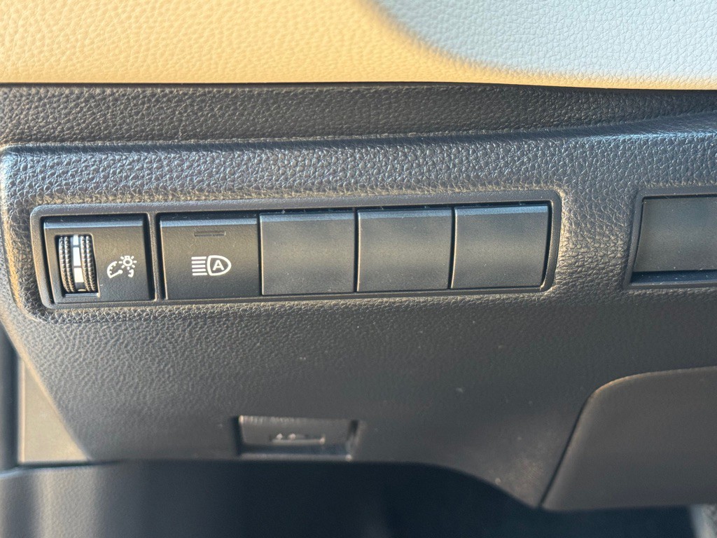 2020 Toyota Corolla Image 8