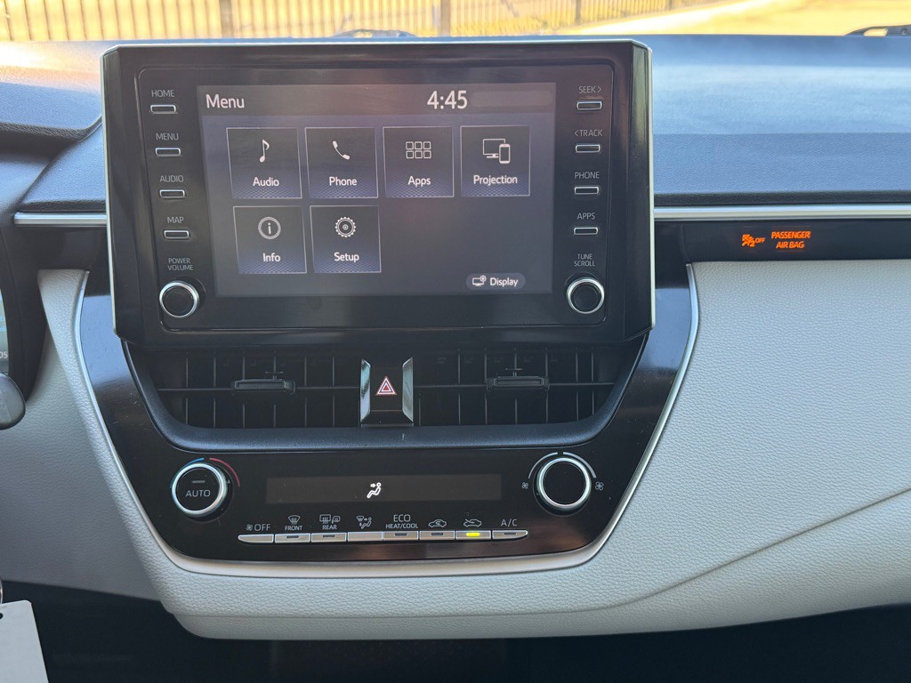 2020 Toyota Corolla Image 17