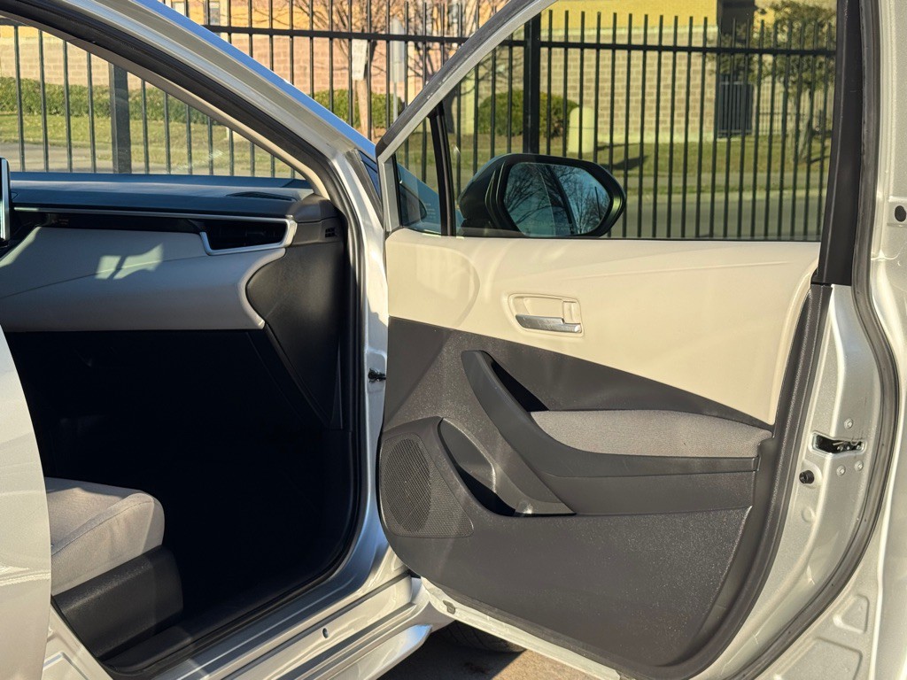 2020 Toyota Corolla Image 25