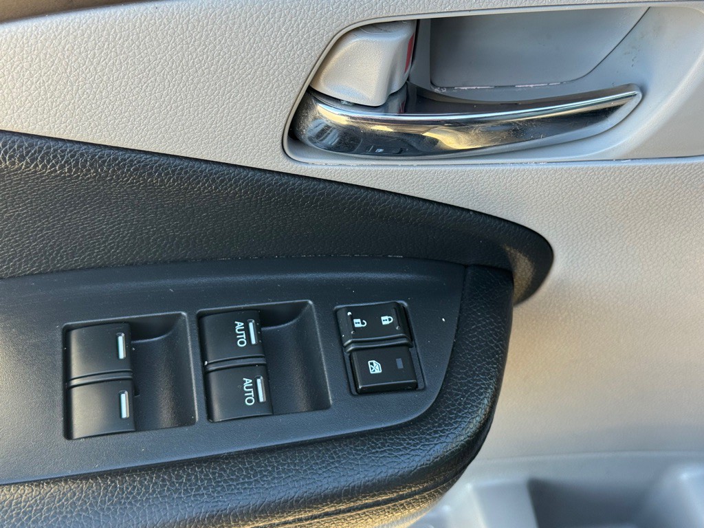 2016 Honda Pilot Image 6