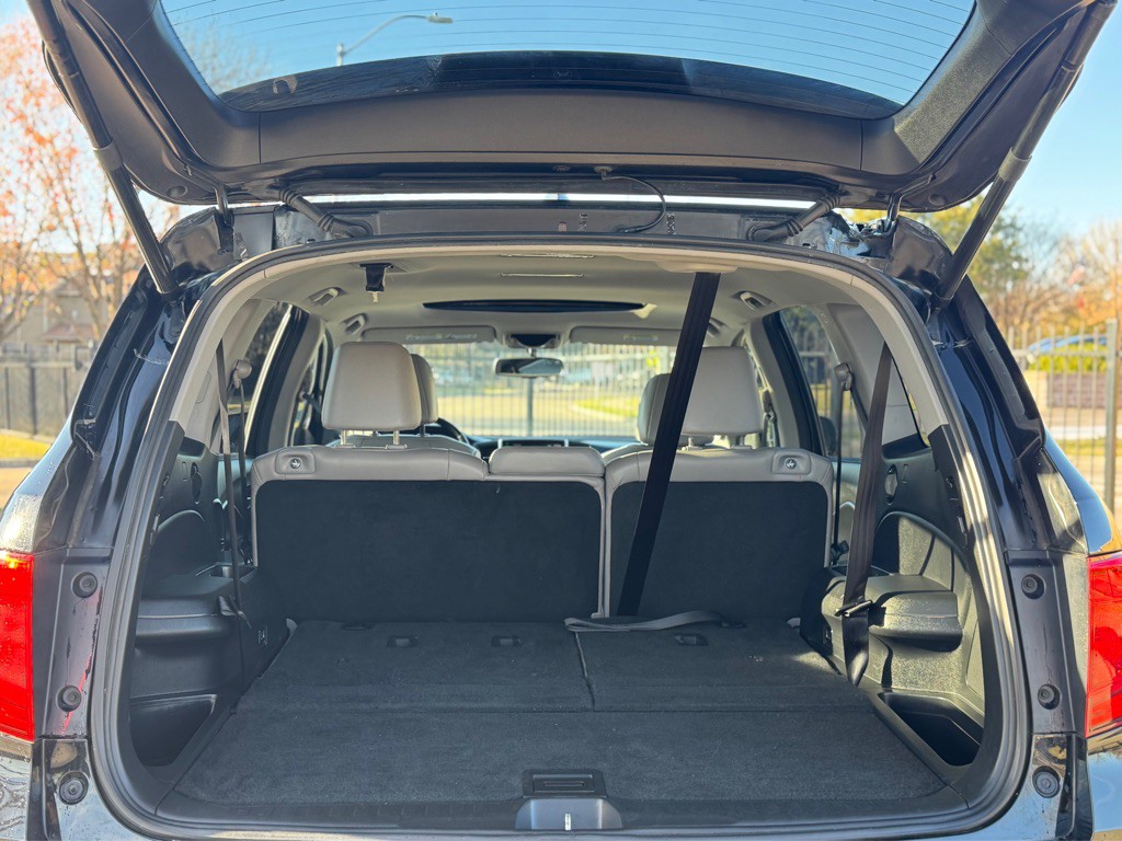 2016 Honda Pilot Image 32