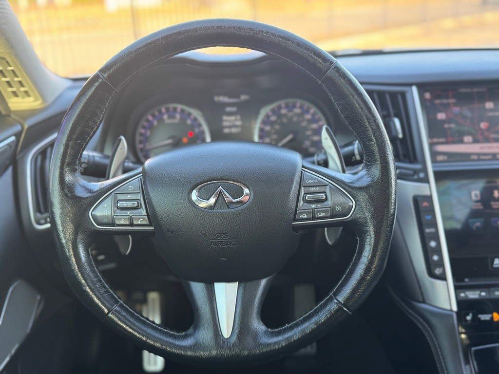 2017 INFINITI Q50 Image 12