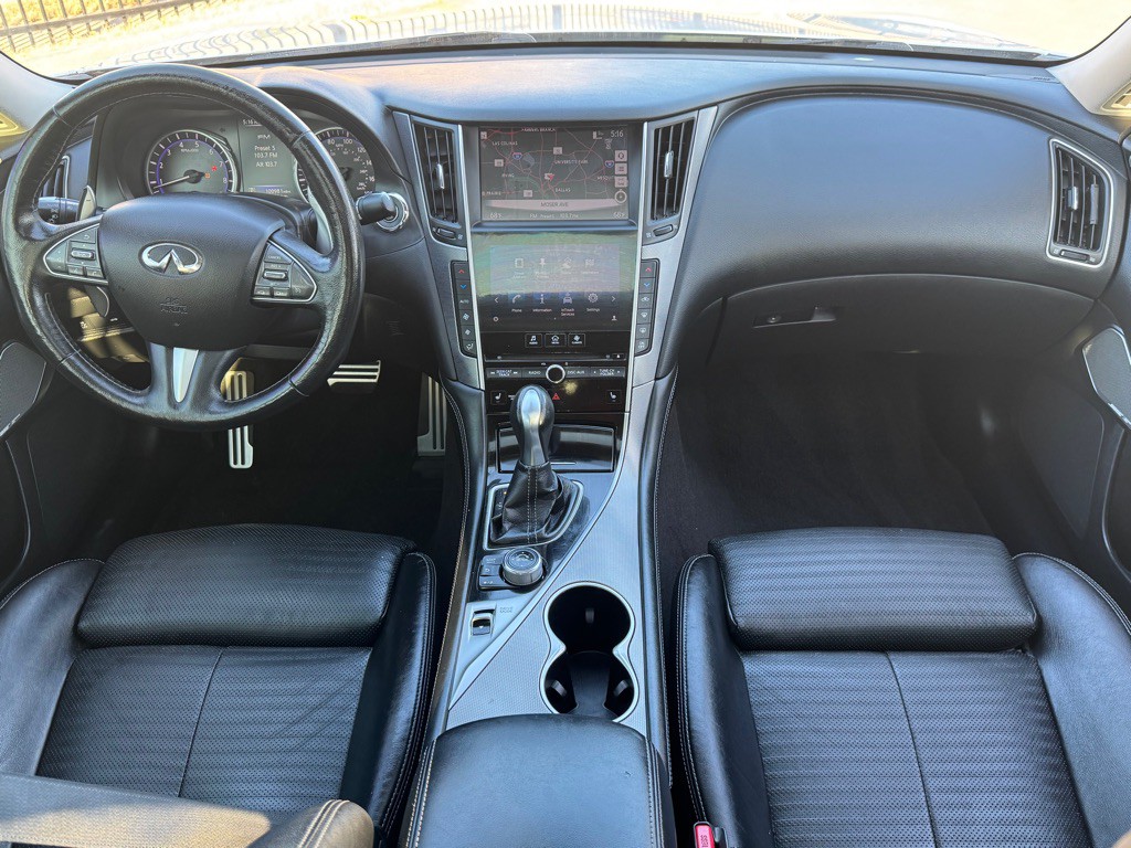 2017 INFINITI Q50 Image 18