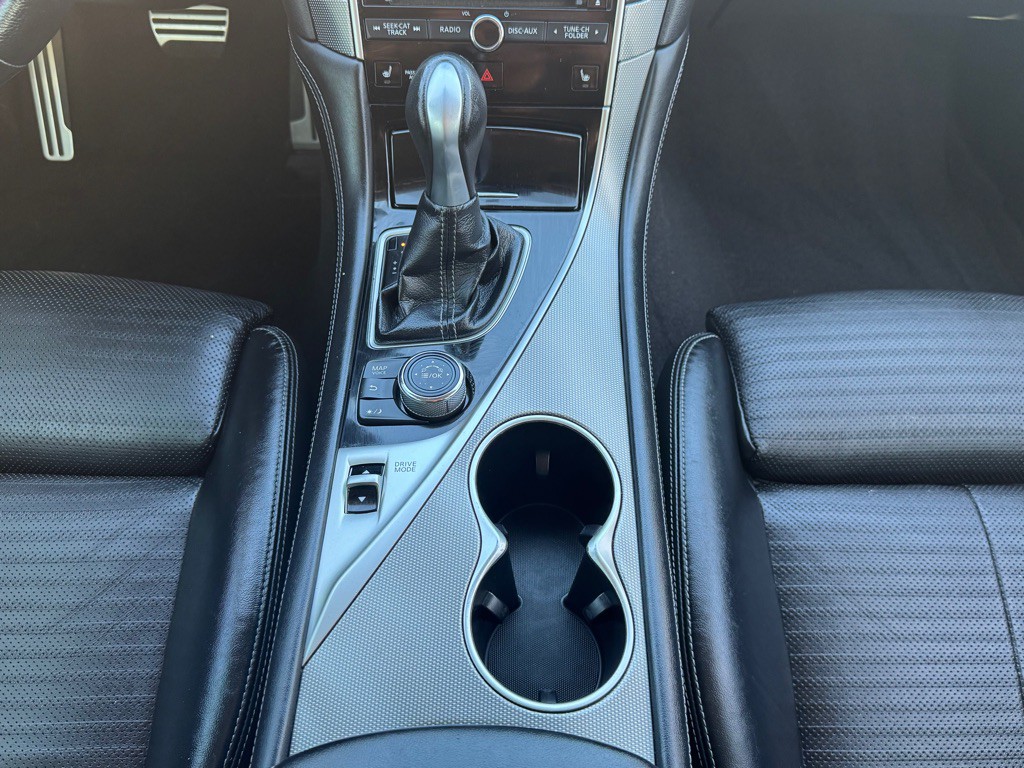 2017 INFINITI Q50 Image 19