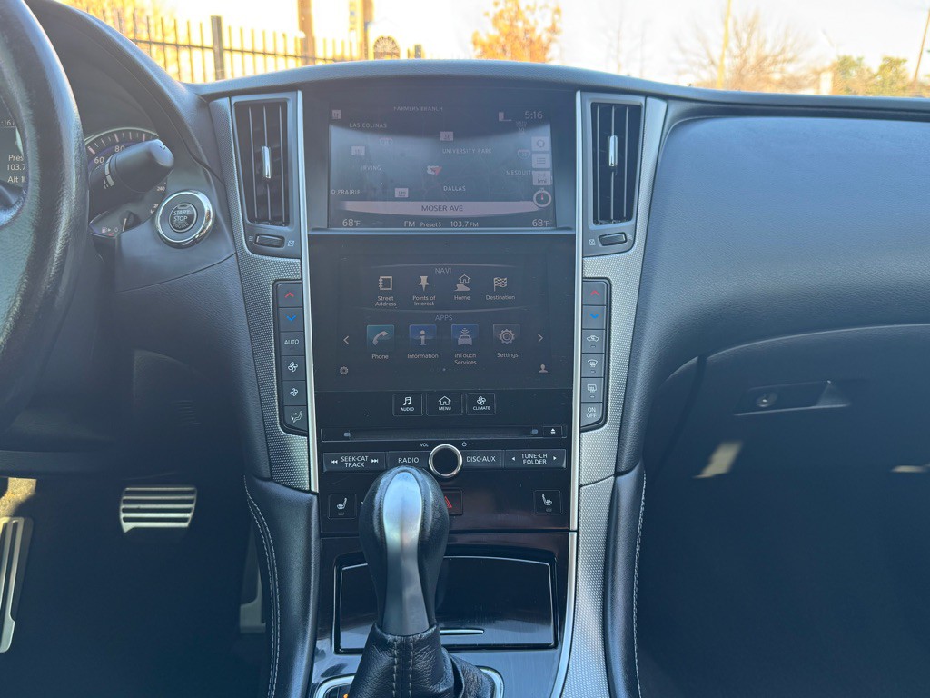 2017 INFINITI Q50 Image 20