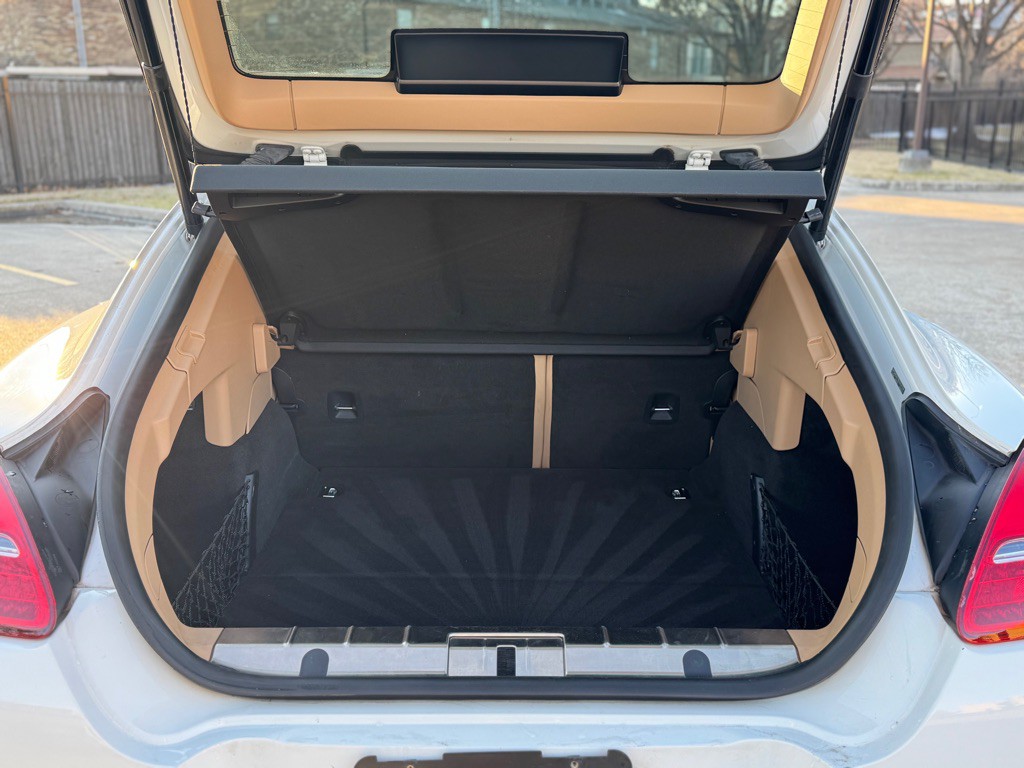 2013 Porsche Panamera Image 35