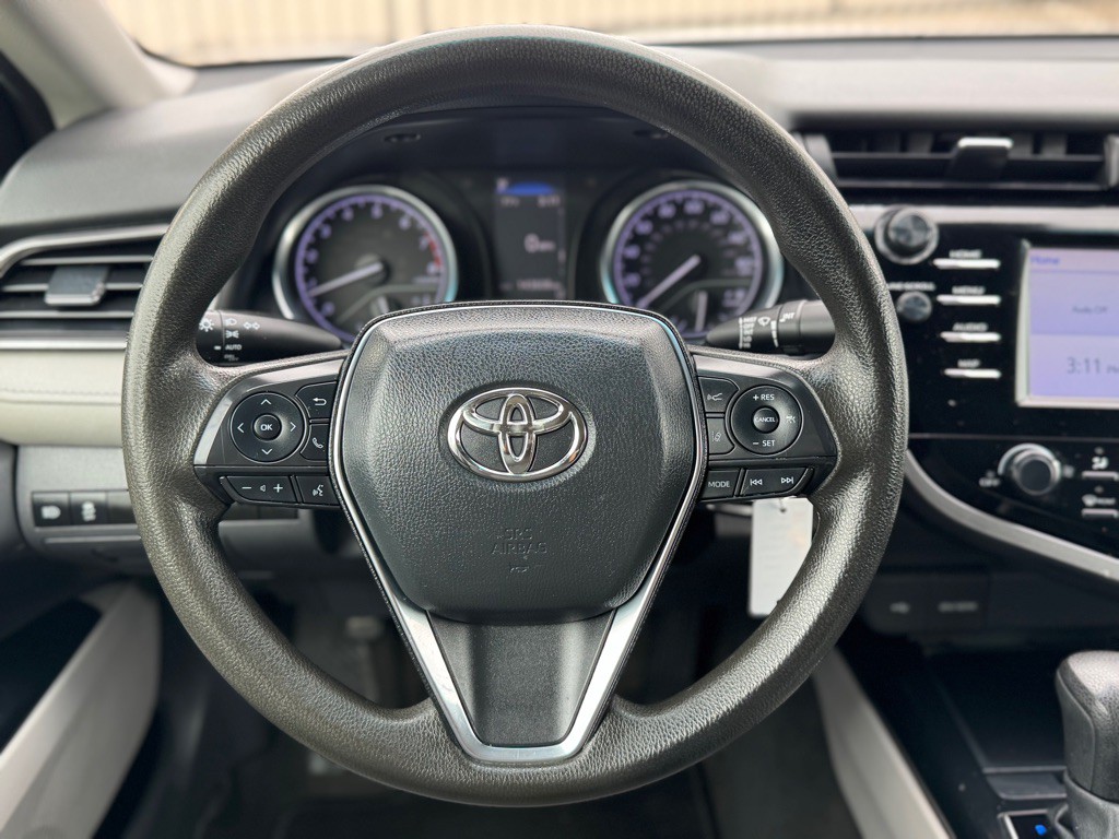 2020 Toyota Camry Image 12