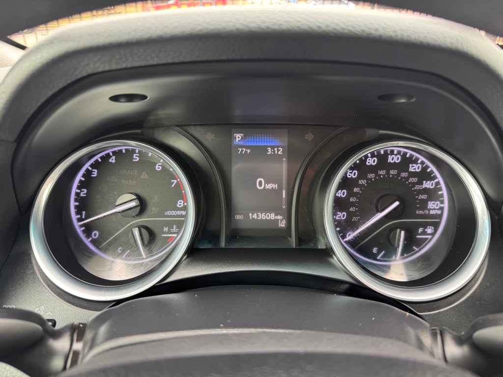 2020 Toyota Camry Image 17