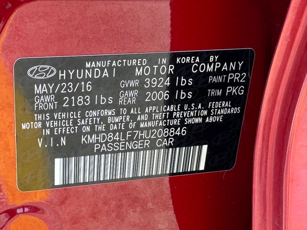 2017 Hyundai Elantra Image 30