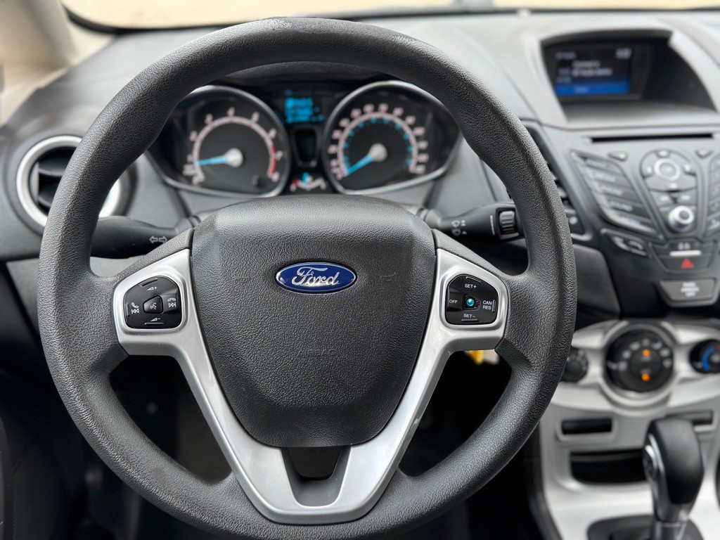 2019 Ford Fiesta Image 9