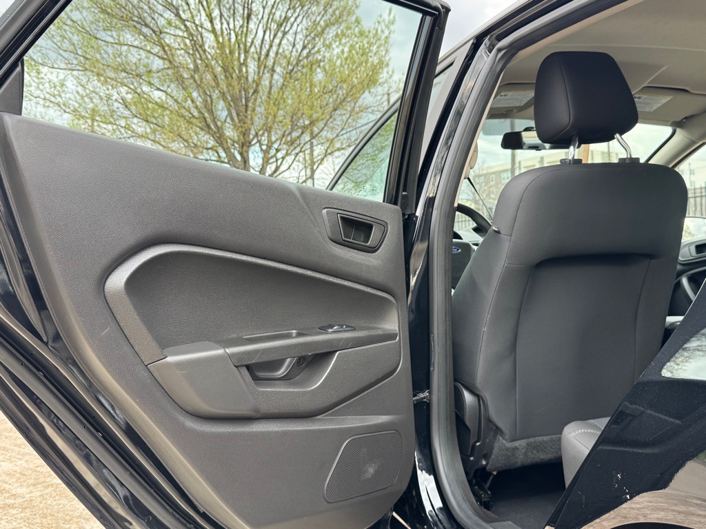 2019 Ford Fiesta Image 21