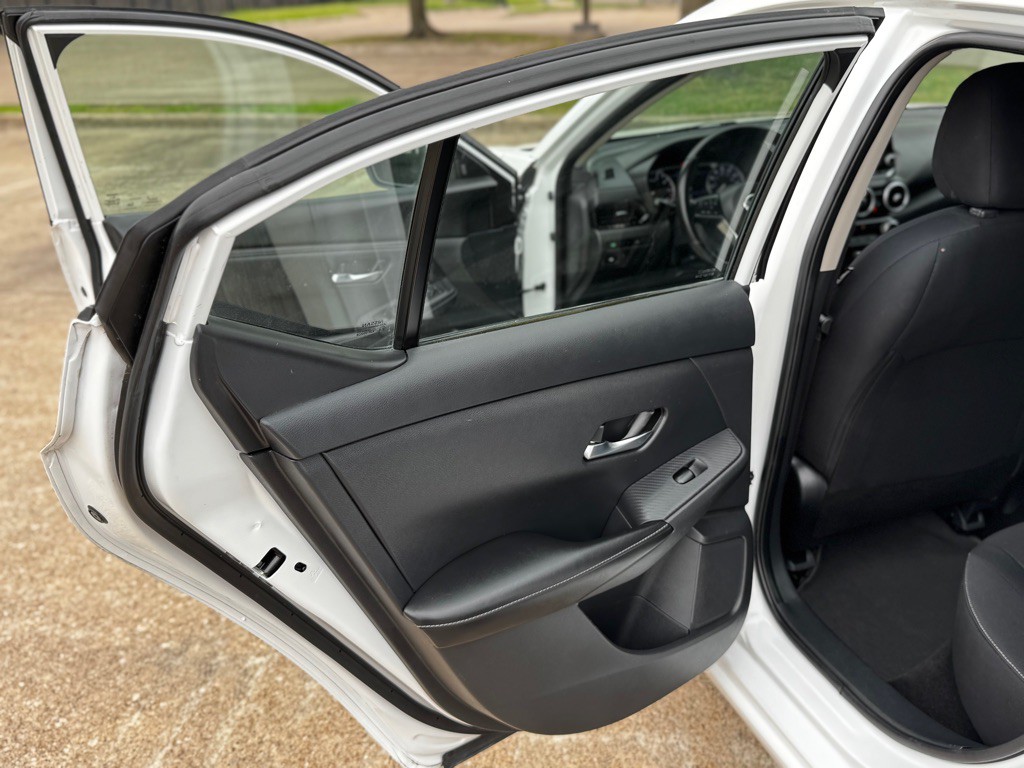 2022 Nissan Sentra Image 17