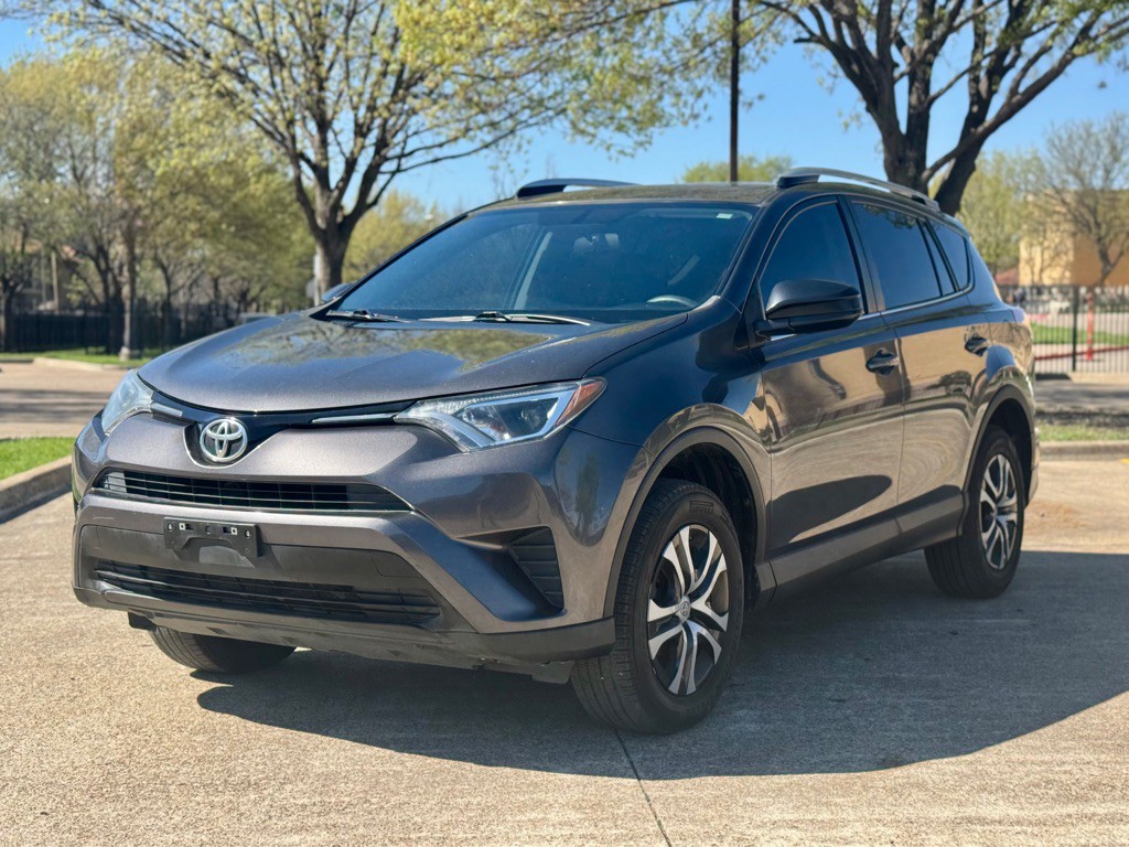 2016 Toyota Rav4 Image 1