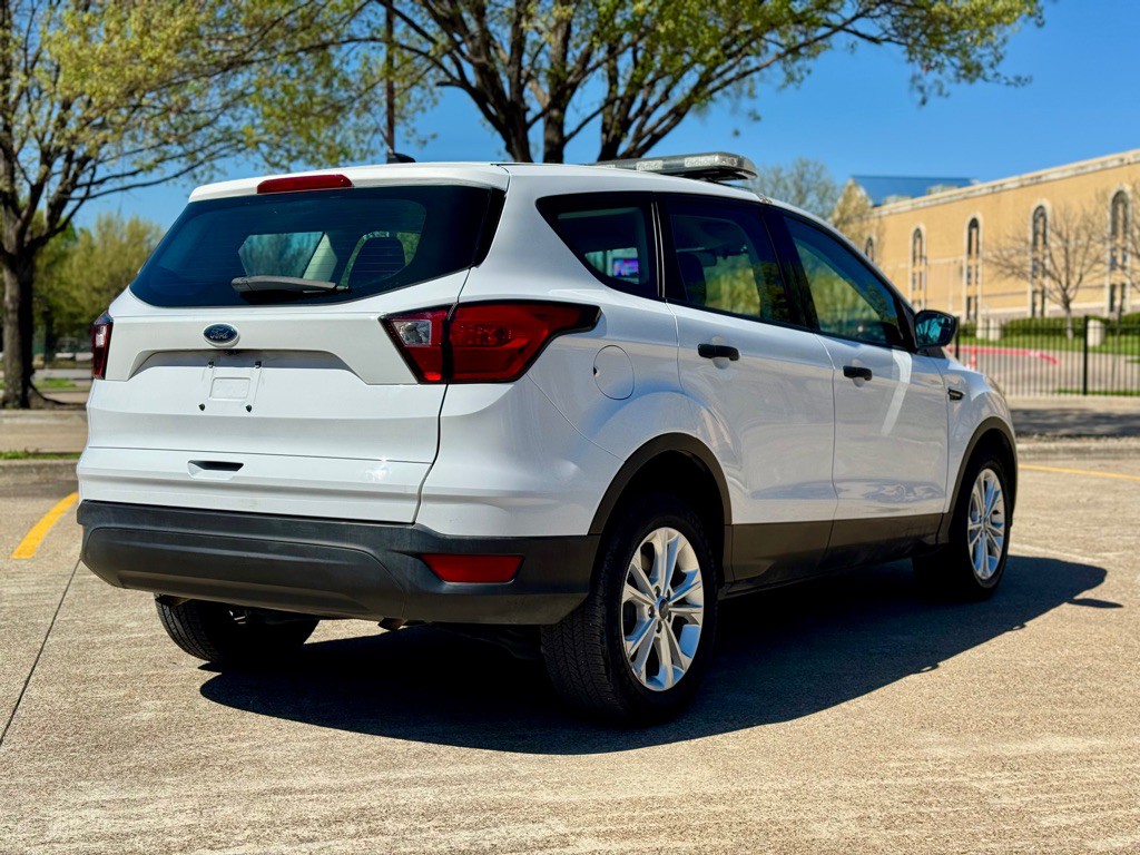 2019 Ford Escape Image 3
