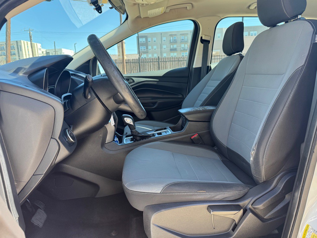 2019 Ford Escape Image 5