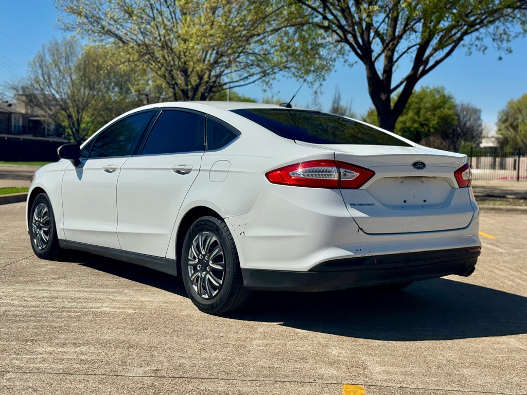 2014 Ford Fusion Image 4