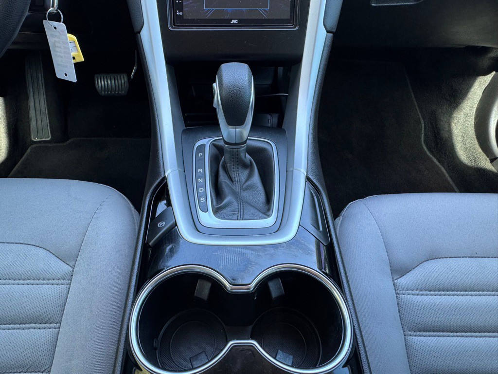 2014 Ford Fusion Image 16