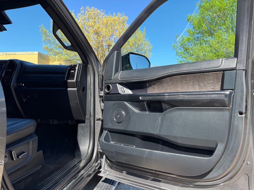 2021 Ford Expedition Image 27