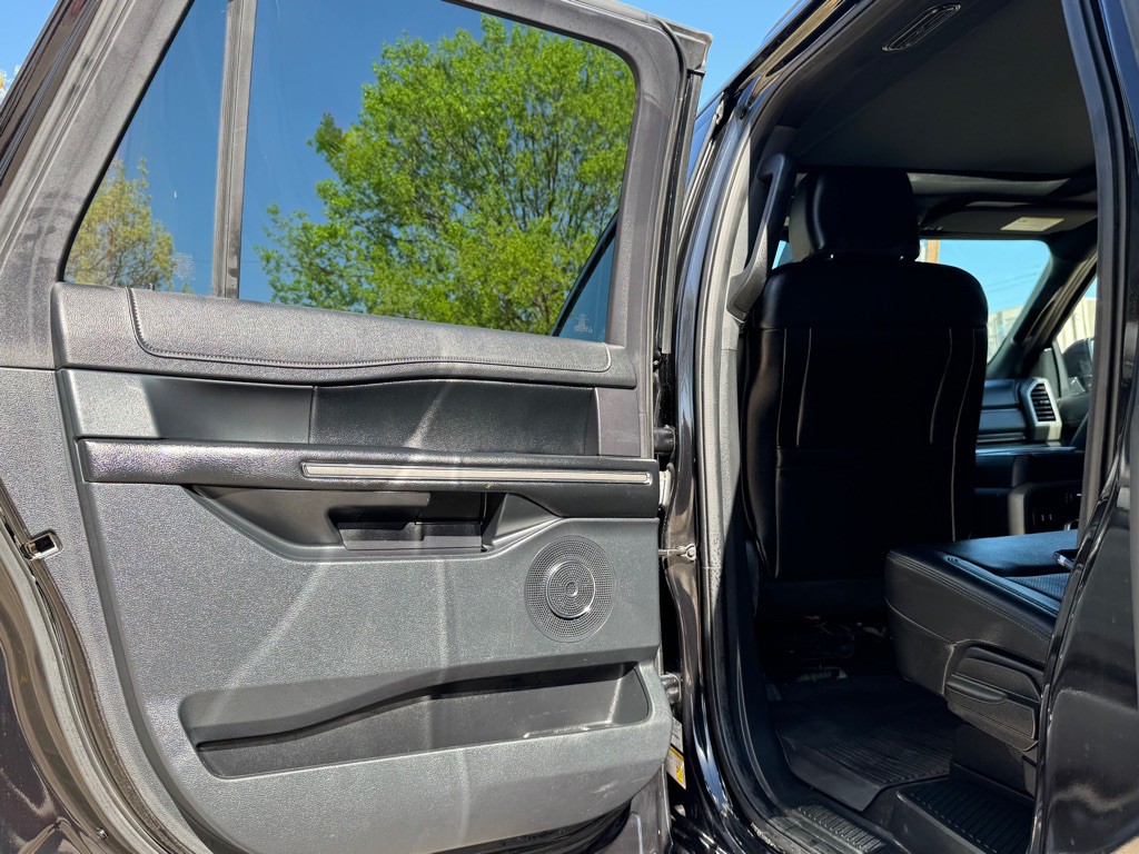 2020 Ford Expedition Image 24