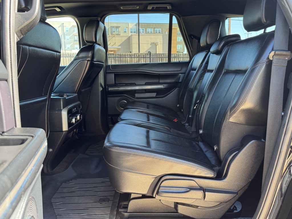 2020 Ford Expedition Image 25