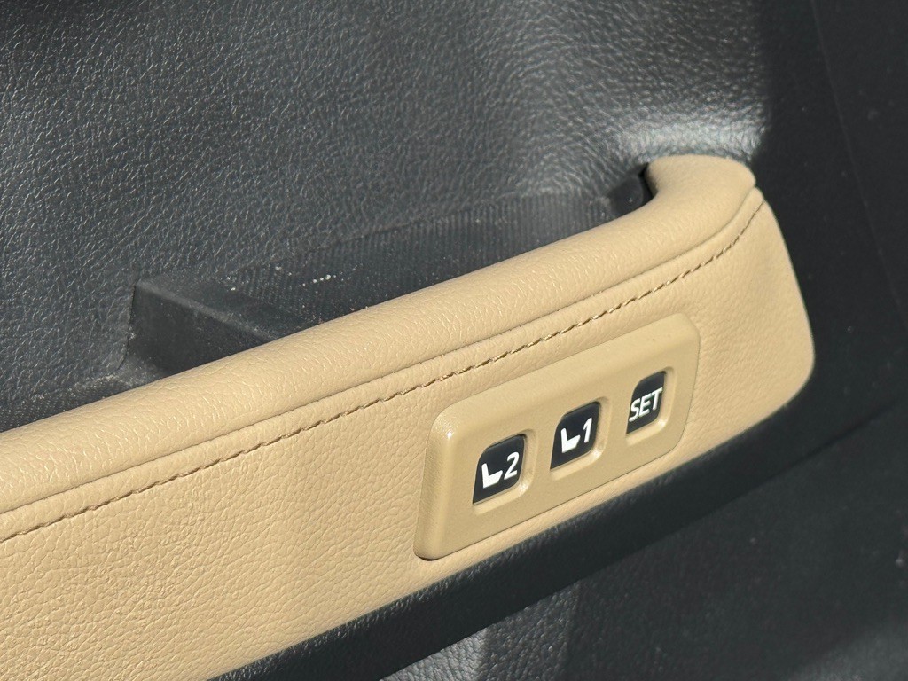 2016 Toyota 4Runner Image 7