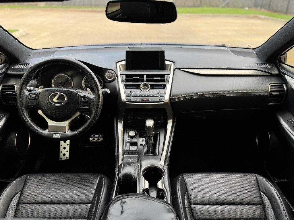 2015 Lexus NX 200t Image 7