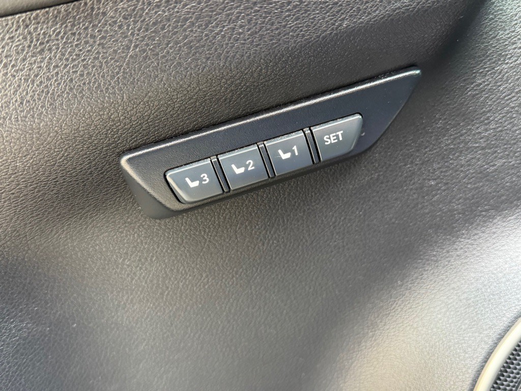 2015 Lexus NX 200t Image 10