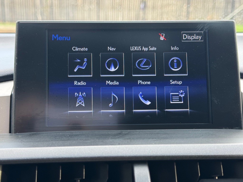 2015 Lexus NX 200t Image 26