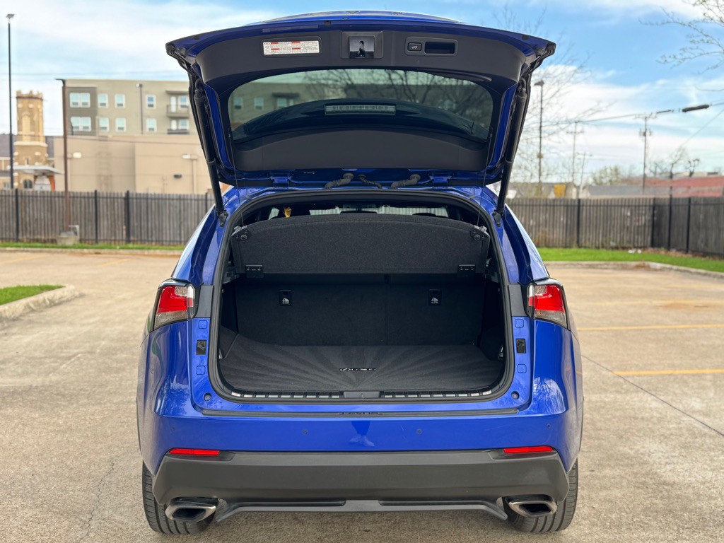 2015 Lexus NX 200t Image 33