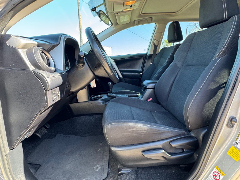 2016 Toyota Rav4 Image 7