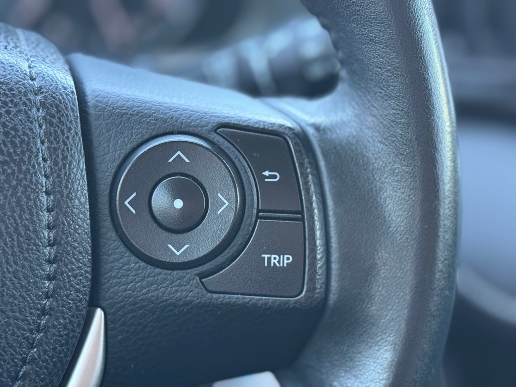 2016 Toyota Rav4 Image 11