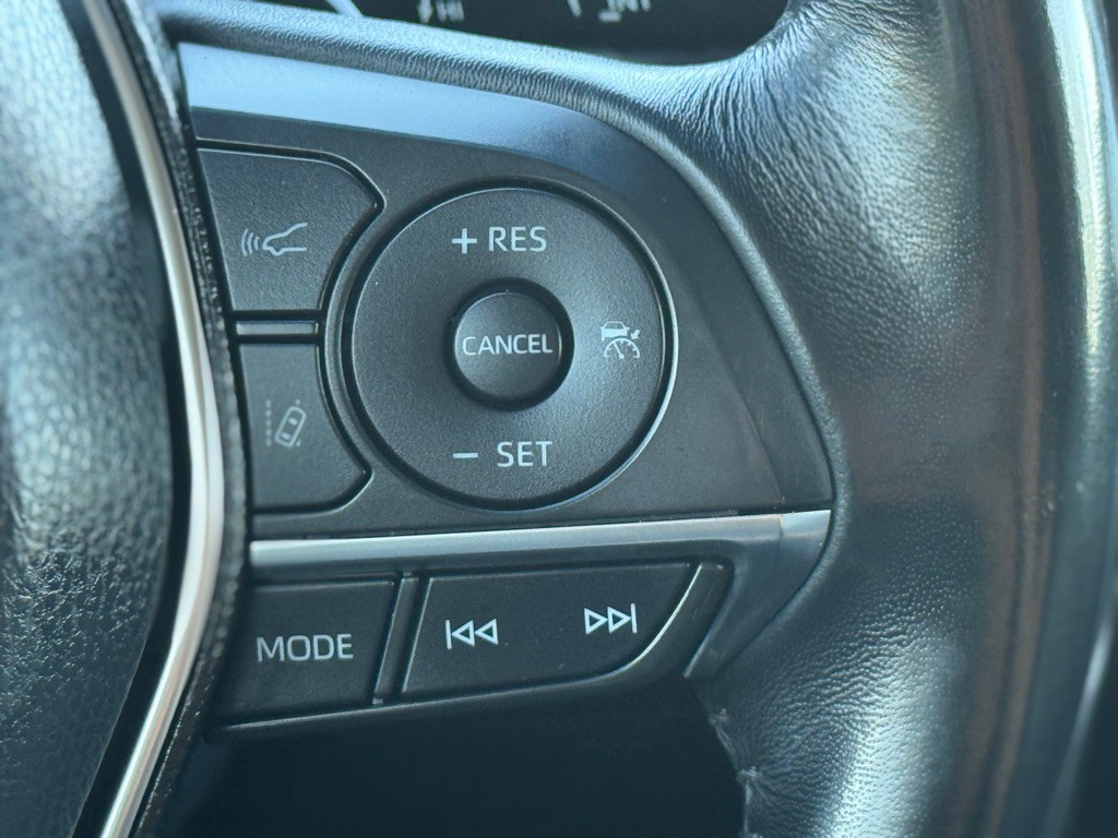 2019 Toyota Camry Image 13