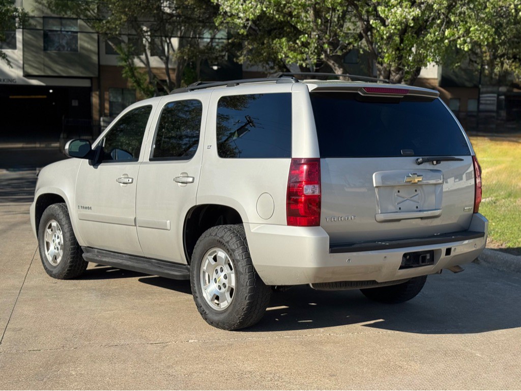 2007 Chevrolet Tahoe Image 4
