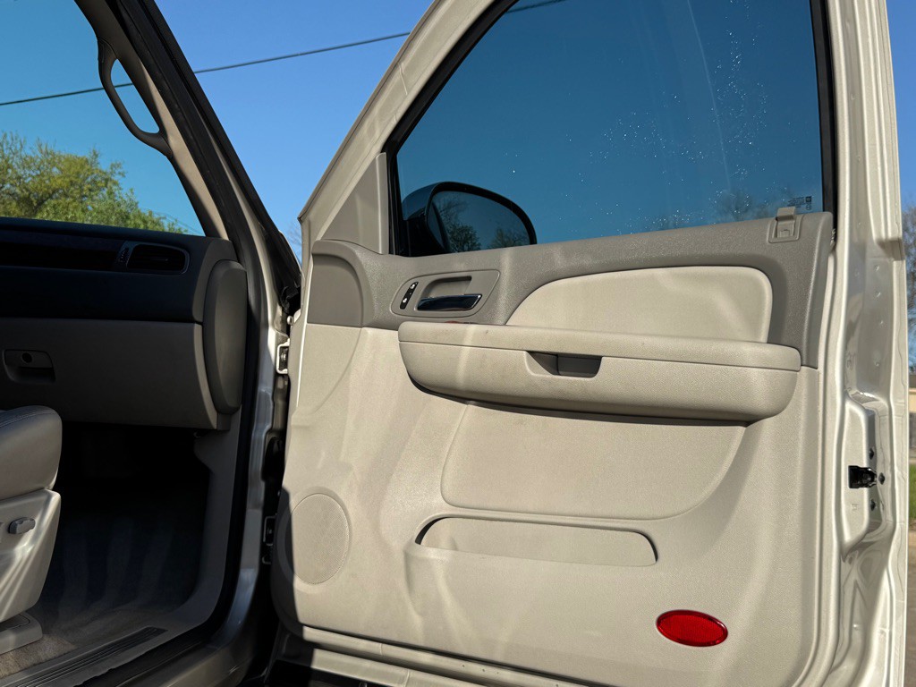 2007 Chevrolet Tahoe Image 29