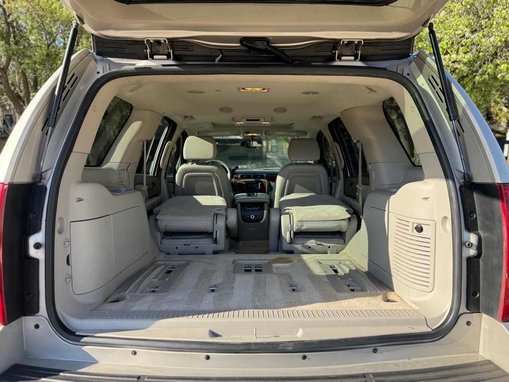 2007 Chevrolet Tahoe Image 33