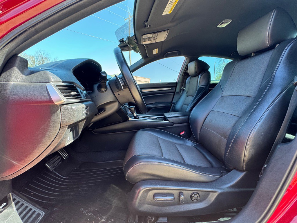 2018 Honda Accord Image 7