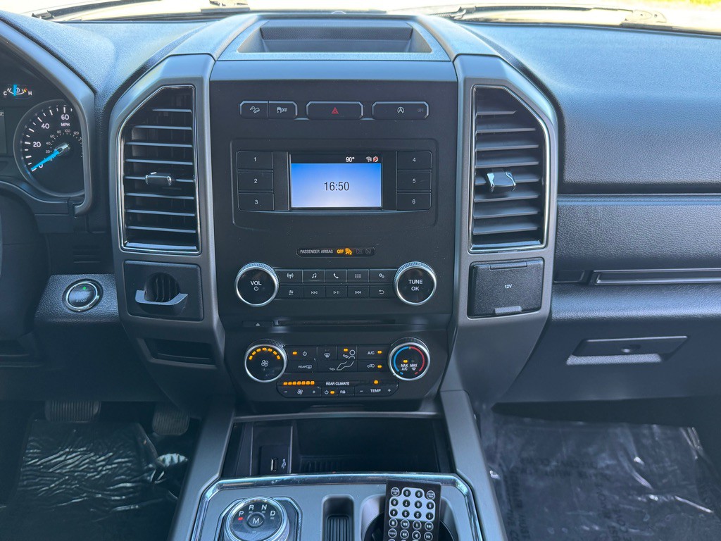 2018 Ford Expedition Image 17