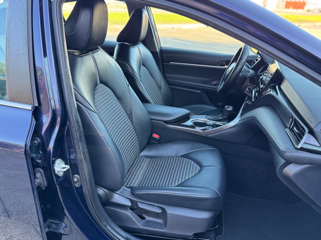 2021 Toyota Camry Image 11