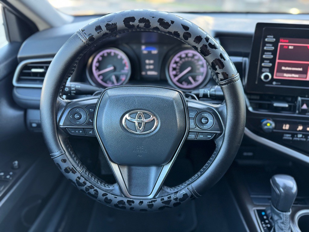 2021 Toyota Camry Image 16