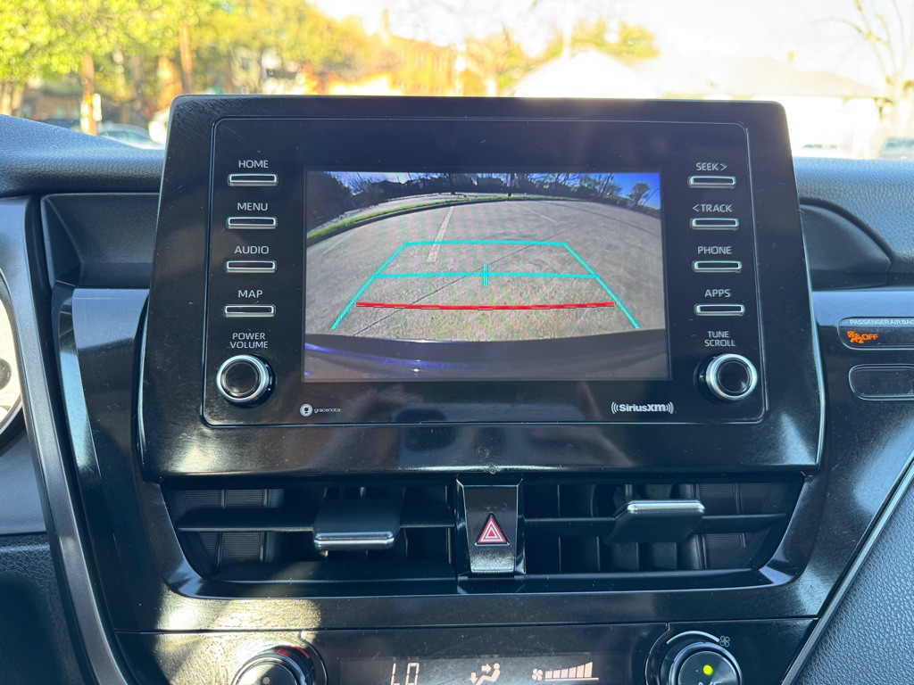 2021 Toyota Camry Image 23