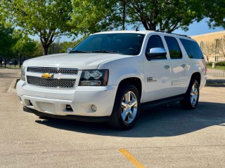 Image for 2014 Chevrolet Suburban LT ID: 7297717