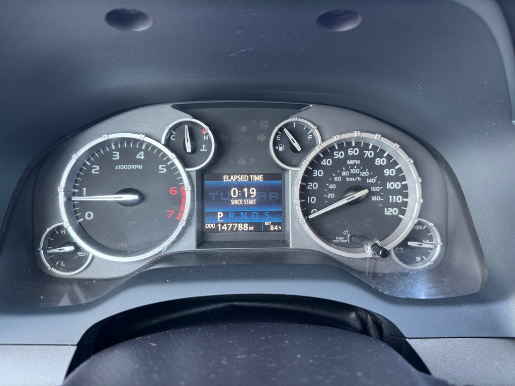 2016 Toyota Tundra Image 15