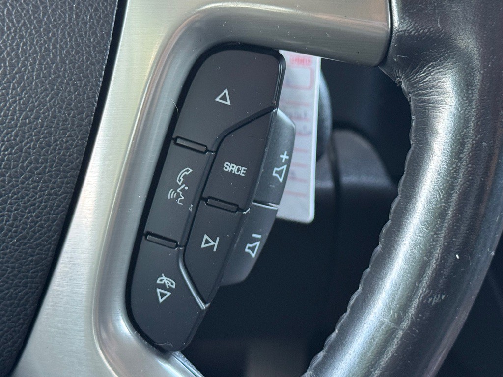 2012 Chevrolet Avalanche Image 14