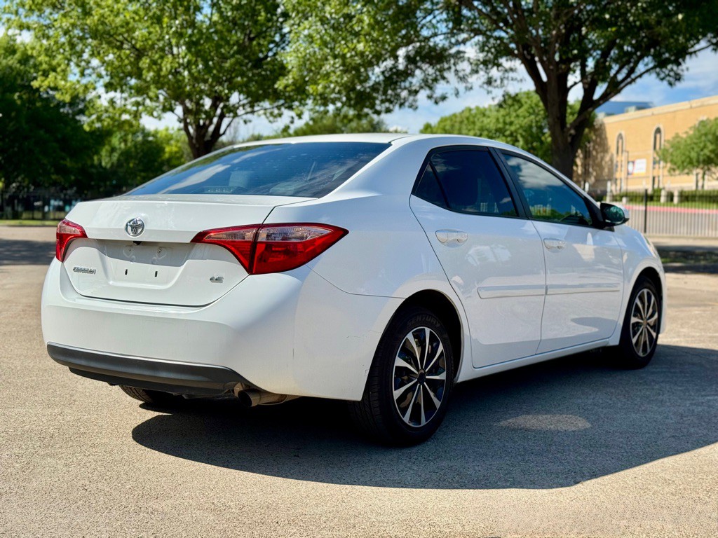 2018 Toyota Corolla Image 3