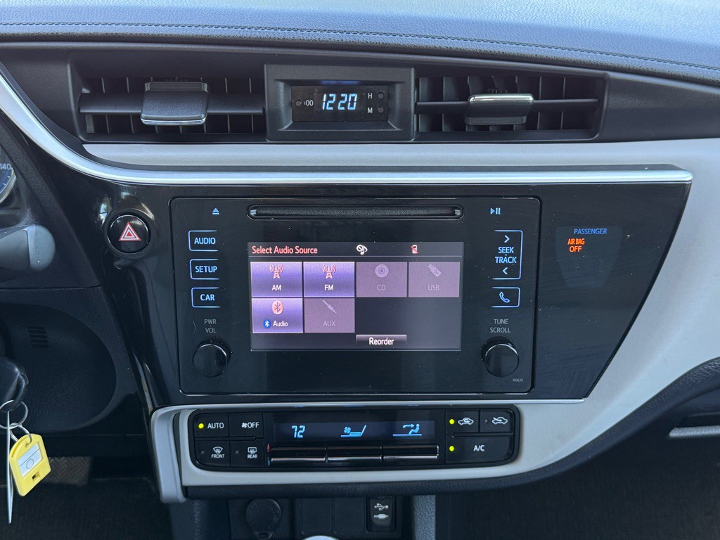 2018 Toyota Corolla Image 17