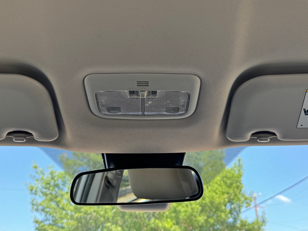 2018 Toyota Corolla Image 20